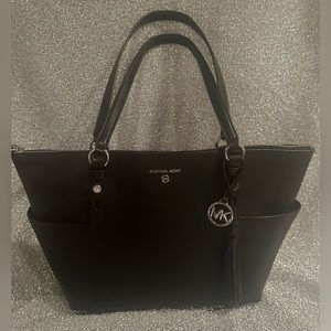 Michael Kors Tote